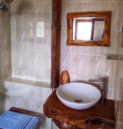 Casa Dom wakacyjny Qeparo